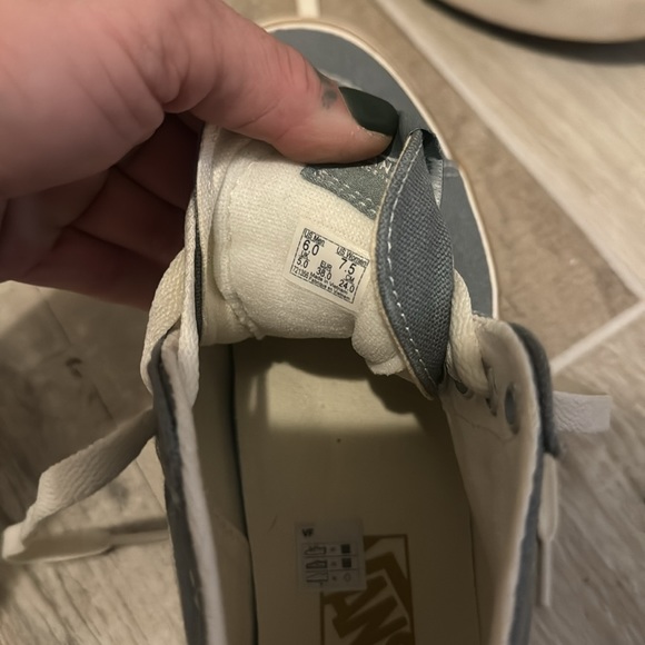 Vans platform - Picture 3 of 3